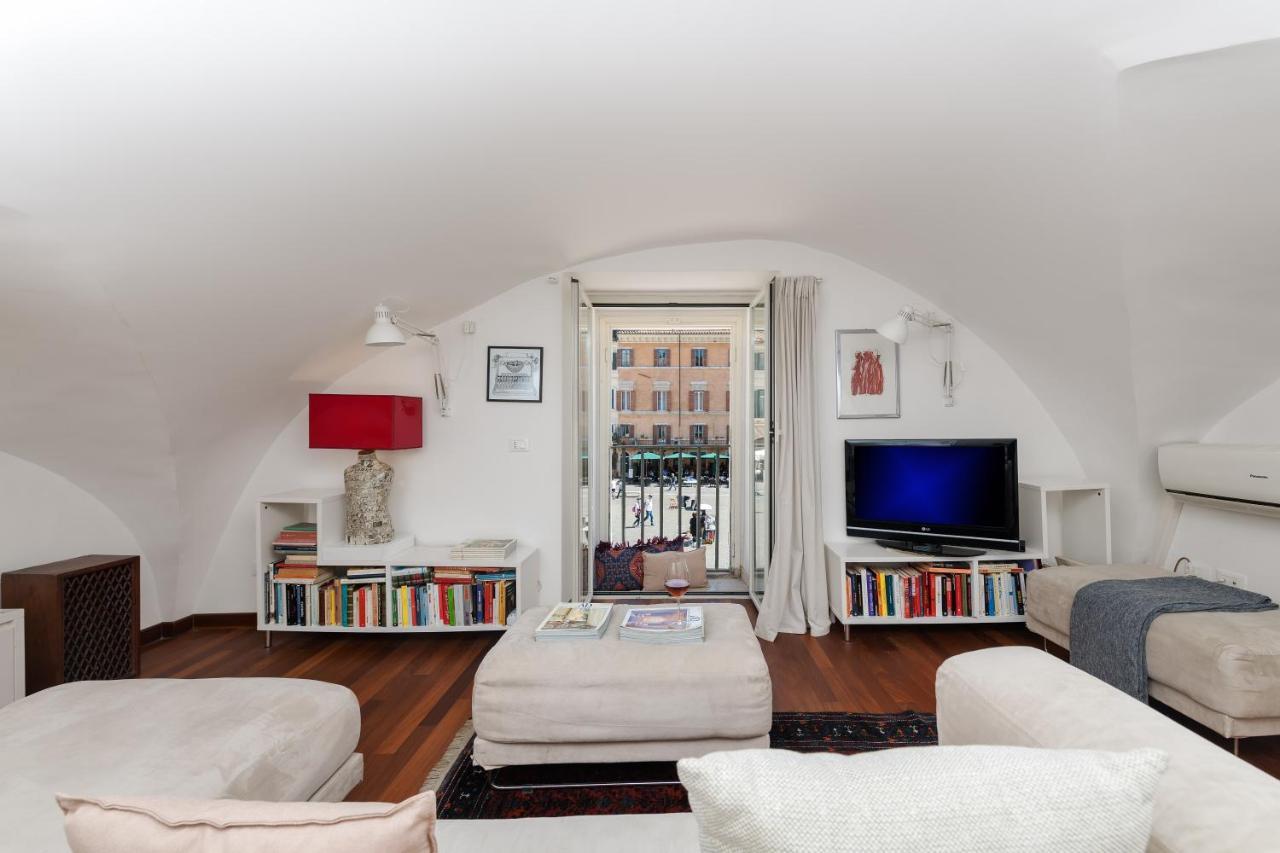 New! Amazing Piazza Navona View Apartment Rome Exterior photo