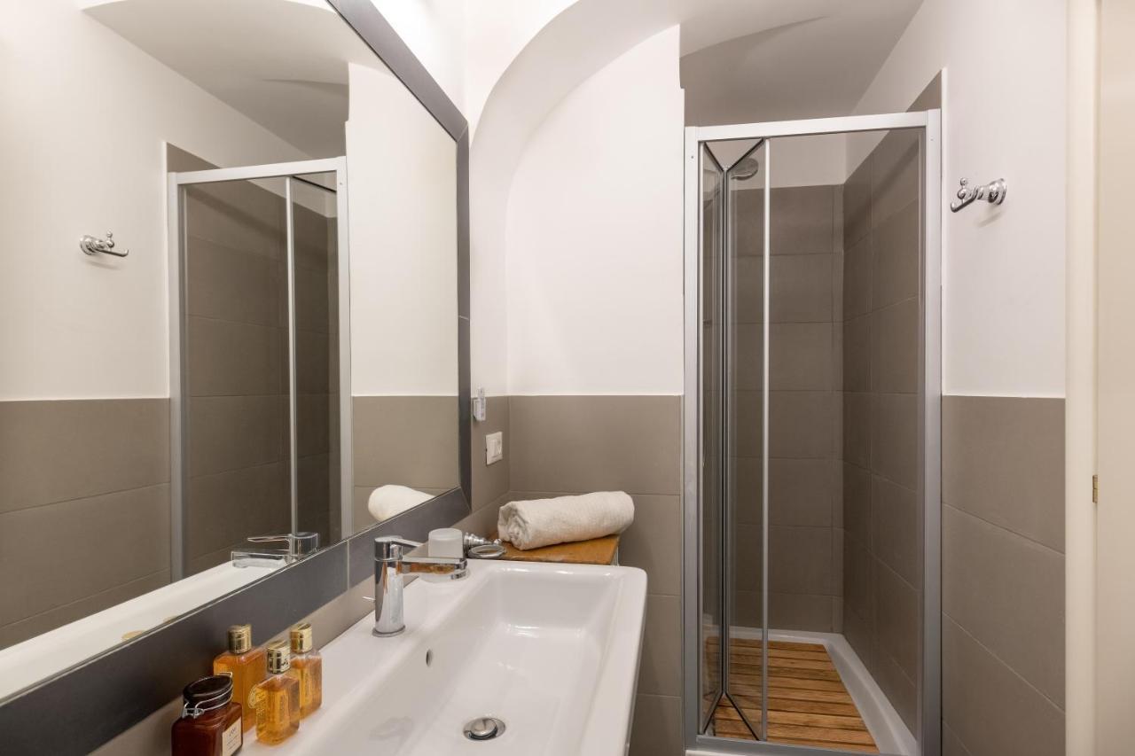 New! Amazing Piazza Navona View Apartment Rome Exterior photo