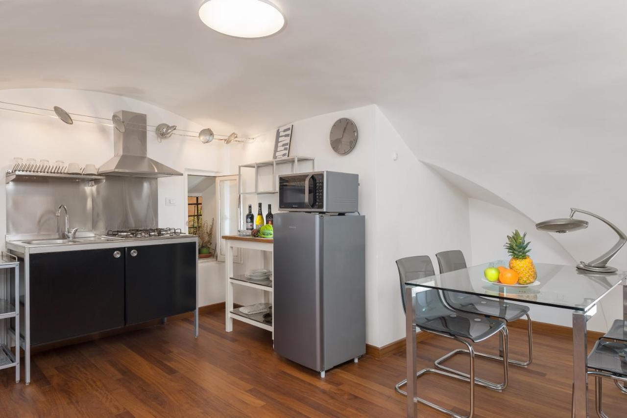 New! Amazing Piazza Navona View Apartment Rome Exterior photo