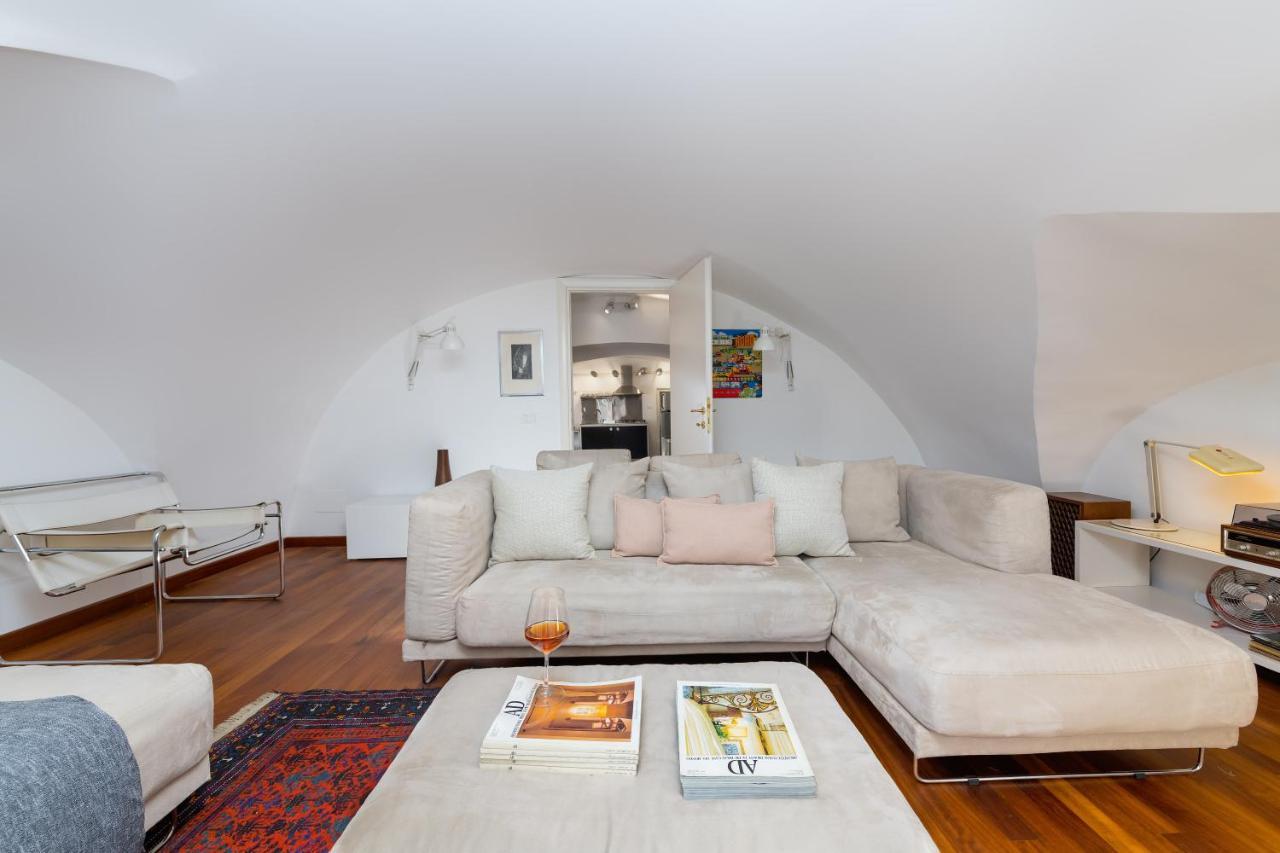 New! Amazing Piazza Navona View Apartment Rome Exterior photo